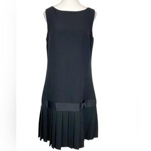 Karl Lagerfeld Black Trumpet Ribbon Bow
Wiggle Flare Shift Sheath Dress size 14.